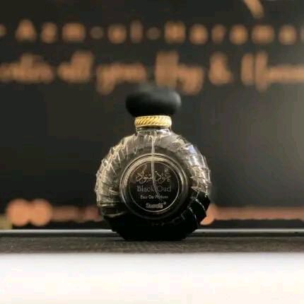Surrati Black Oud Eau de Parfum